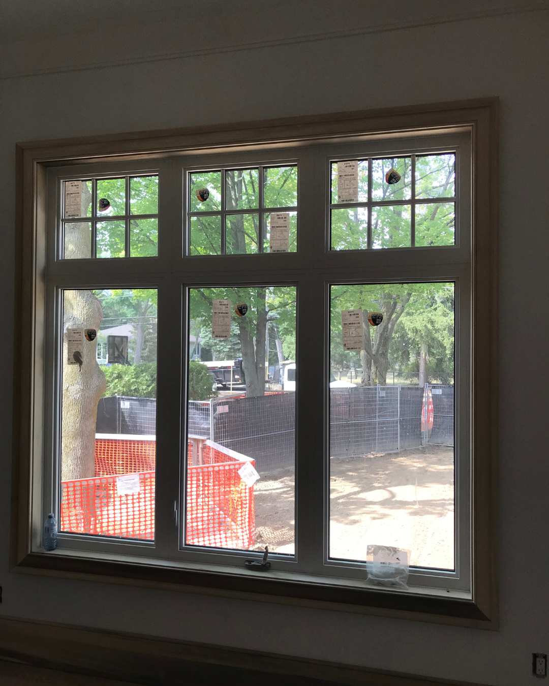 Casement windows Toronto — modern vinyl window installations for homes across the GTA, combining energy efficiency, style, and durability.