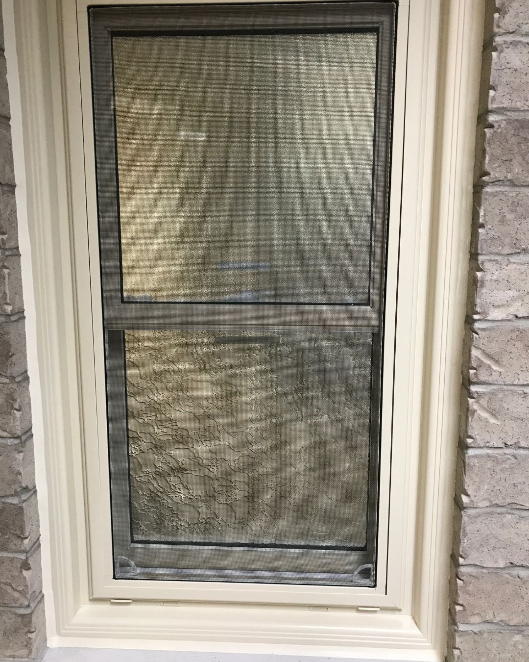 Modern Hung Windows in Toronto home – energy-efficient vinyl design with easy tilt cleaning and smooth operation.