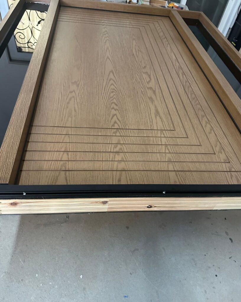 A-wood-grain-fiberglass-front-door-3
